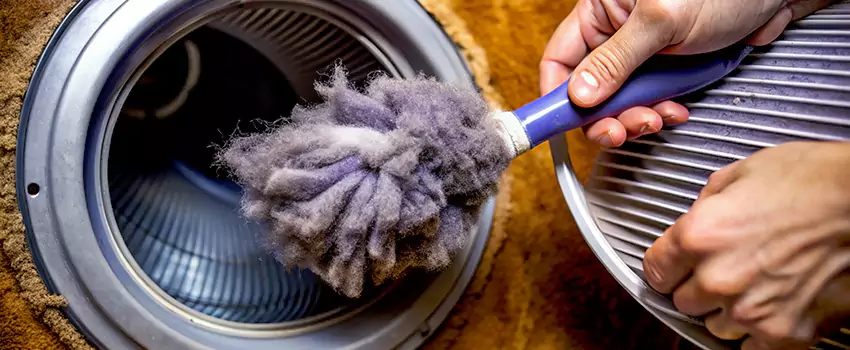Signs Of A Clogged Dryer Lint Trap in Woodstock, Ontario